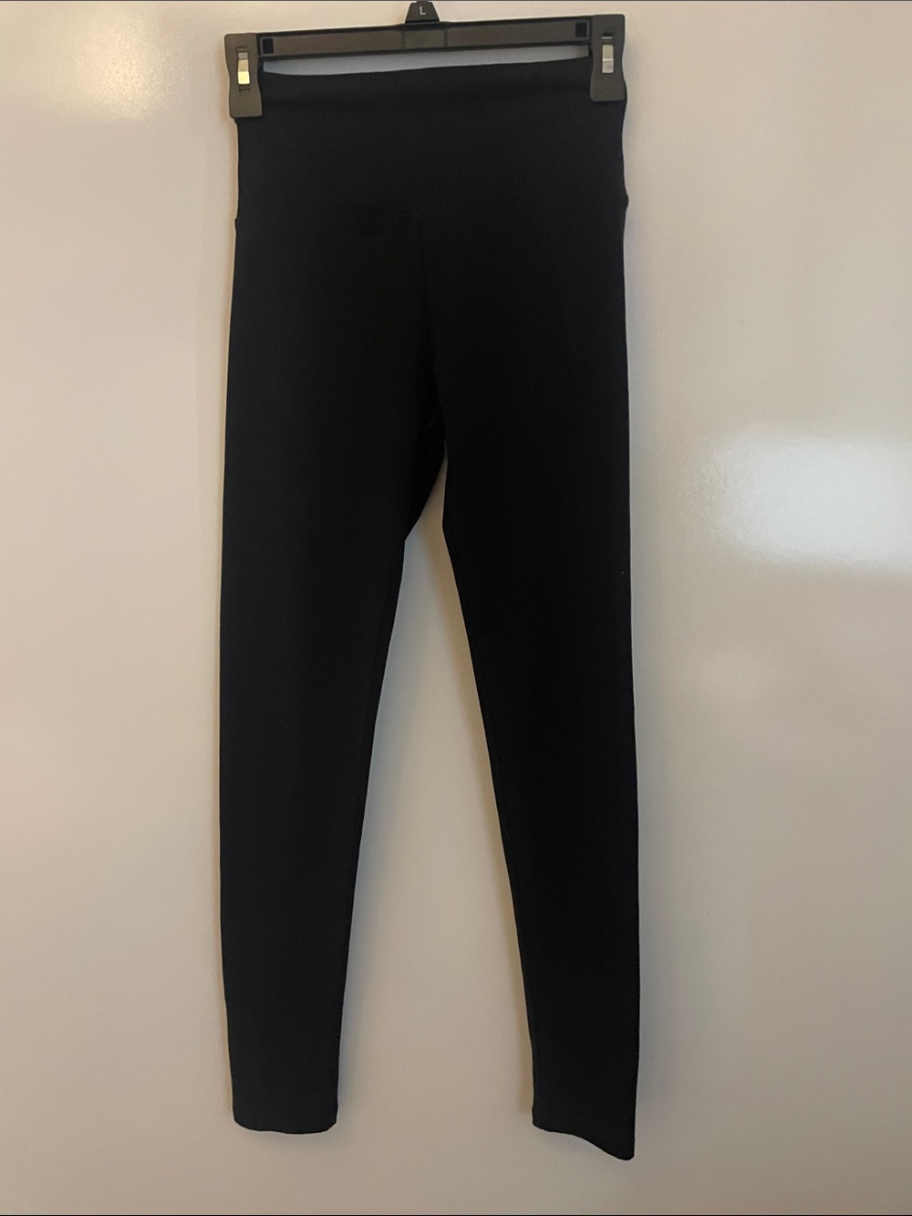 Offline by Aerie OG black leggings size small